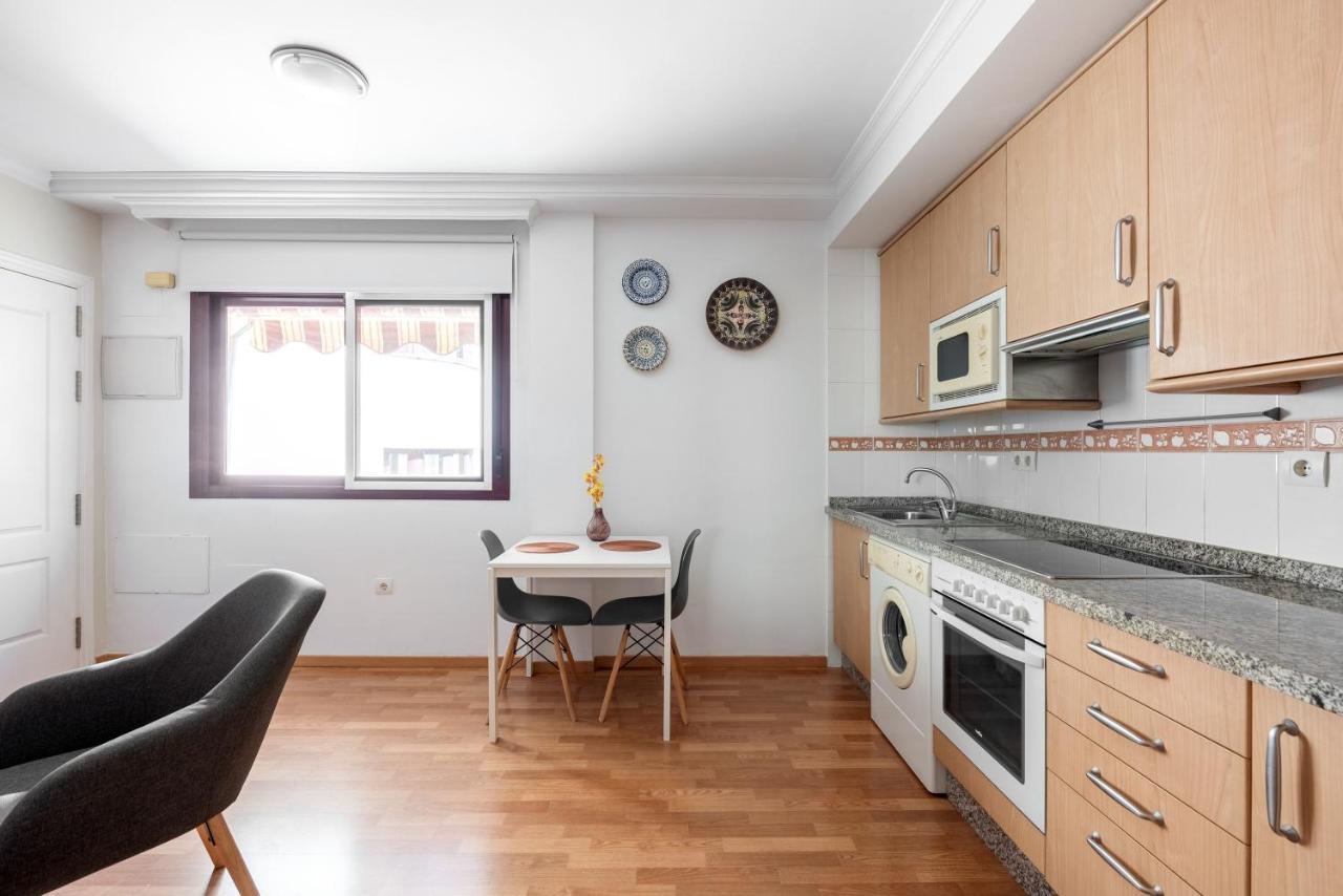 Carmen Estacion Appartement Málaga Buitenkant foto