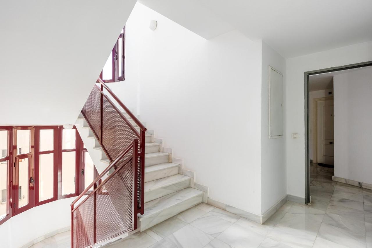 Carmen Estacion Appartement Málaga Buitenkant foto